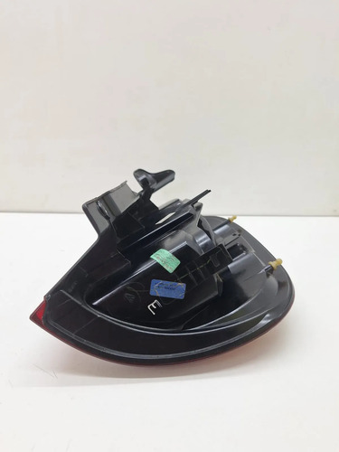 Lentes Traseira Esquerda Fiat  Uno Vivace 2011 A 2018 Preto - Imagem 10