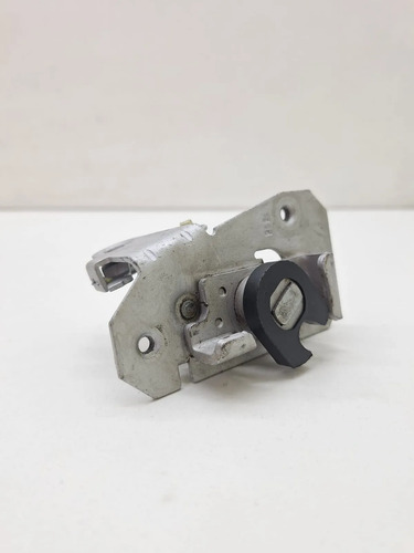 Fechadura Tampa Traseira Lado Esquerdo Saveiro 2012 A 2023 - Imagem 9