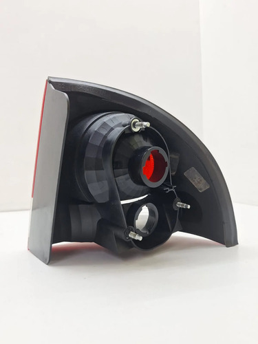 Lanterna Traseira Esquerda Corsa Classic 2010 A 2016 Esquerdo/motorista Vermelho - Imagem 7