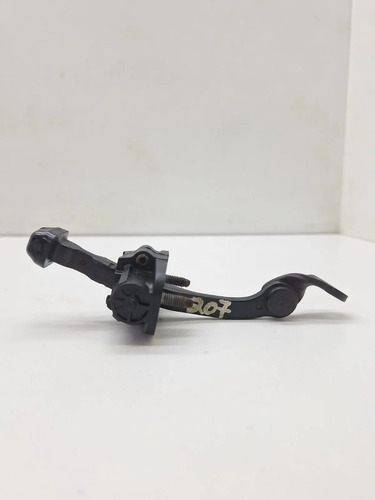 Limitador De Porta Traseira Esquerda Peugeot 207 2007 A 2012