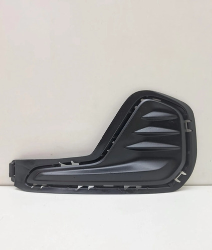 Tampa Moldura Farol Parachoque Esquerdo Onix 2020 A 2023 Preto Esquerdo