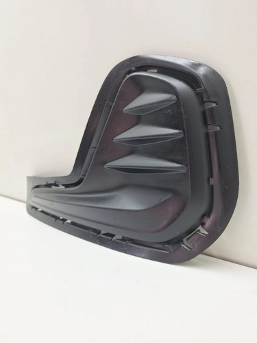 Tampa Moldura Farol Parachoque Esquerdo Onix 2020 A 2023 Preto Esquerdo - Imagem 3