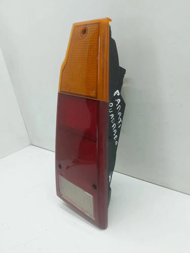 Par Lanterna Traseira + Soquetes Parati Saveiro 1983 A 1997 Tricolor