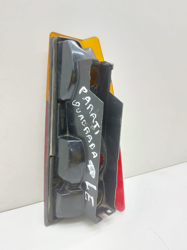 Par Lanterna Traseira + Soquetes Parati Saveiro 1983 A 1997 Tricolor - Imagem 3