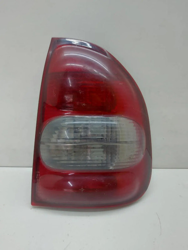 Lente Traseira Direita Corsa Classic Sedan 2000 A 2010 Vermelho