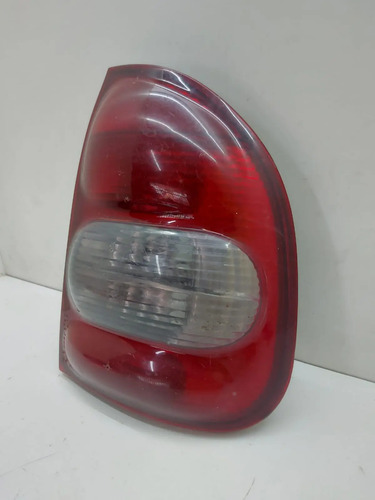 Lente Traseira Direita Corsa Classic Sedan 2000 A 2010 Vermelho - Imagem 2