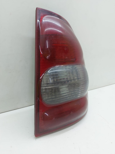Lente Traseira Direita Corsa Classic Sedan 2000 A 2010 Vermelho - Imagem 3