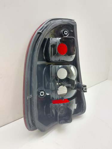 Lente Traseira Direita Corsa Classic Sedan 2000 A 2010 Vermelho - Imagem 6