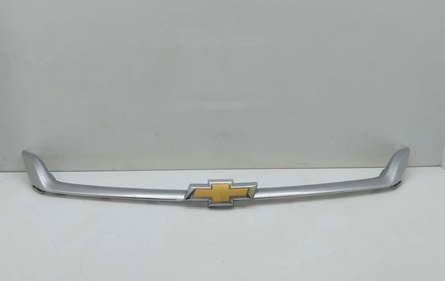 Moldura Superior Grade Frontal Cromada Onix 2020 2025 Cinza - Imagem 1