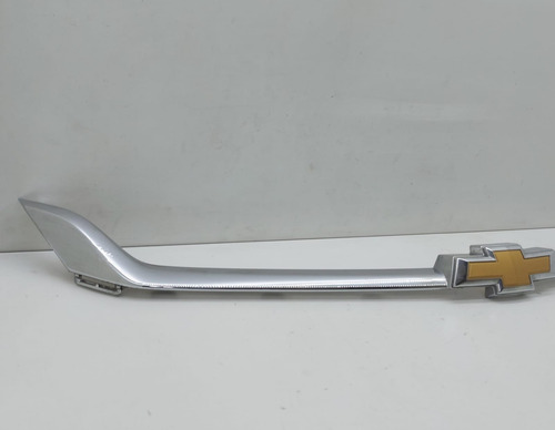 Moldura Superior Grade Frontal Cromada Onix 2020 2025 Cinza - Imagem 2