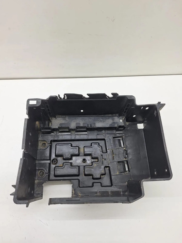 Caixa Suporte Bateria Citroen C3 2003 A 2012 1.4 2143cx42 Preto - Imagem 1