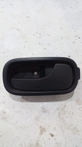 Maçaneta Interna L.d Fiat Uno Vicace 2011 Em Diante Original Dianteira/traseira