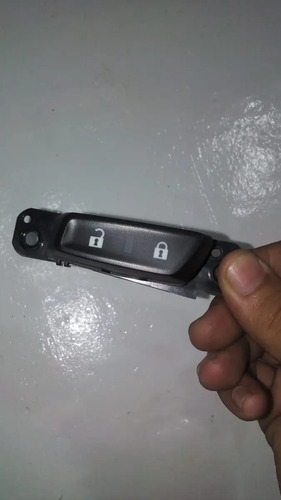 Botão Trava Destrava Gm Cobalt 2015 - Original - Imagem 3
