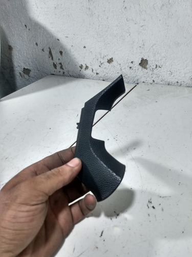 Acabamento Comando Volante Som Lado Direito Hb20 2015/2017