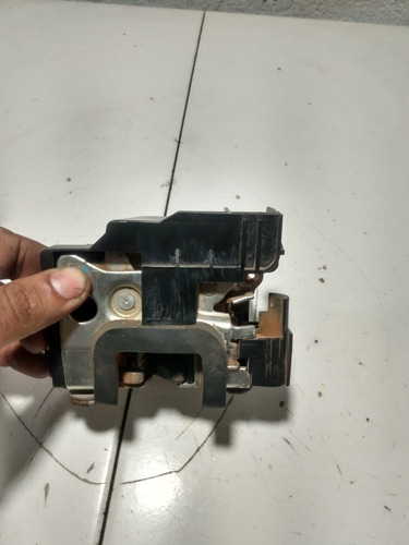 Fechadura Dianteira Esquerda Ford Ecosport Fiesta 2003/2012 - Imagem 3