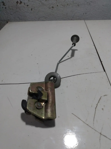 Trava Destravadeitar Banco Traseiro Esquerdo Chery Qq2014 Amarelo