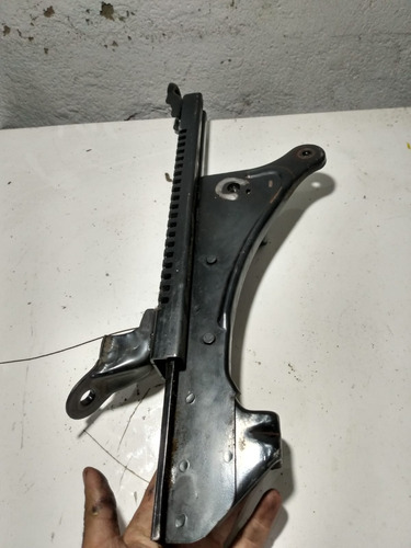 Trilho Direito Do Banco Passageiro Direito Chery Qq 2012 Preto