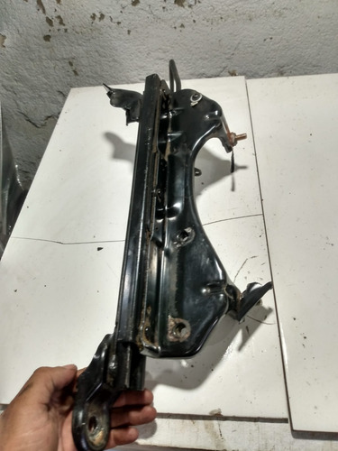 Trilho Banco Dianteiro Esquerdo Lado Esquerdo Chery Qq 2012