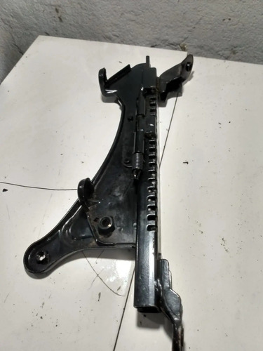 Trilho Lado Direto Do Banco Motorista Chery Qq 2012