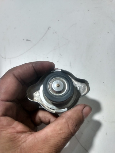 Tampa Do Radiador Da Kia Bongo/hr 2.5 2008 A 2012 - Imagem 5