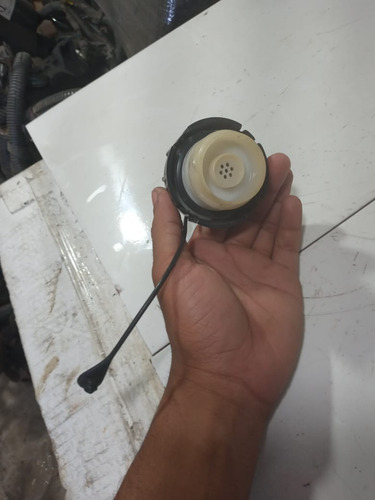 Tampa Gargalo Gasolina Portinhola Mitsubishi Asx 2011 A 2015 - Imagem 4