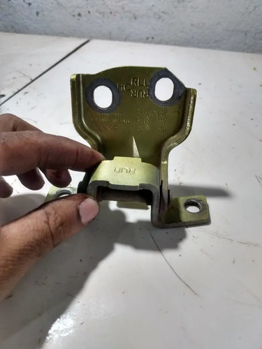 Dobradiça Porta Trasera Direita Chery Qq 2011 Parte De Cima