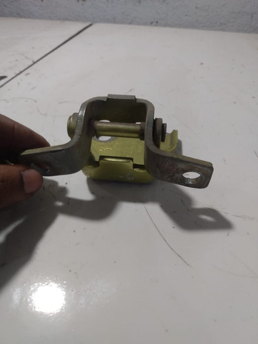 Dobradiça Porta Trasera Direita Chery Qq 2011 Parte De Cima - Imagem 5