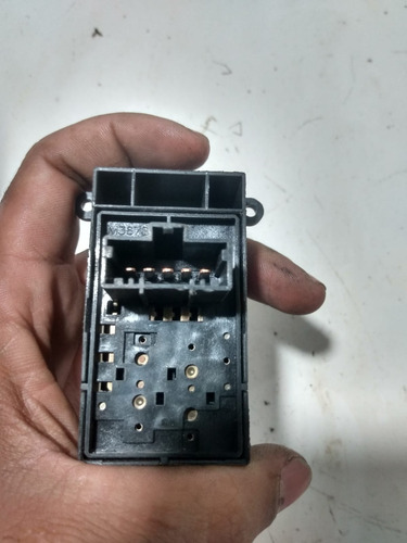 Botão Vidro Elétrico Traseiro Direito Honda Fit City 10/14 - Imagem 5