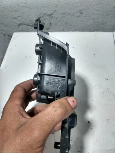Moldura Suporte Botão Forroporta Traseiro Hondafit 2010/2013 - Imagem 3