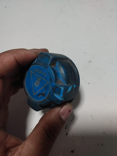 Tampa Reservatório De Água Fiat Palio 1997 - Imagem 1