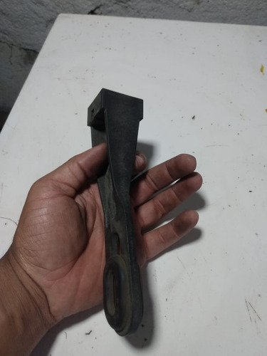 Suporte Radiador Direito Fiat Idea Adventure 1.8 2011 A 16 - Imagem 4