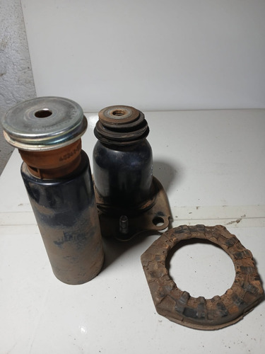 Batente Traseiro Corolla 2003 A 2008 Usado Original - Imagem 5