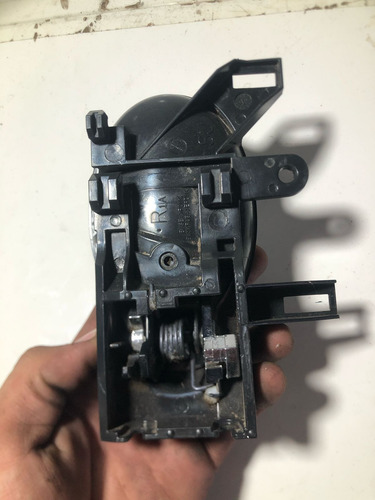 Maçaneta Puxador Interno Dianteiro Direito March Versa 2019 - Imagem 4