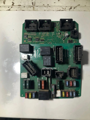 Modulo Fusivel Bsi Peugeot 206 207 1.4 2008 2012 (usado)