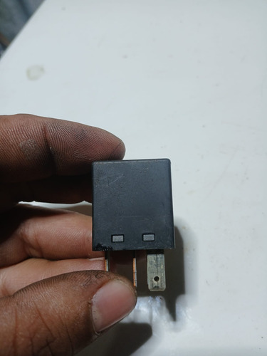 Rele Auxiliar Toyota Corolla 2003 A 2008 9008087020 (usado) - Imagem 3