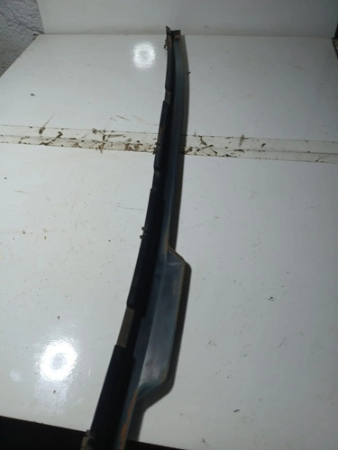 Acabamento Calha Inferior Churrasqueira Parabrisa Corolla 05 Preto - Imagem 5