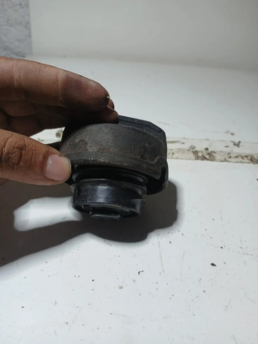 Tampa Gargalo Combustível Sem Chave Polo 2003 A 2008 (usado) Preto - Imagem 6