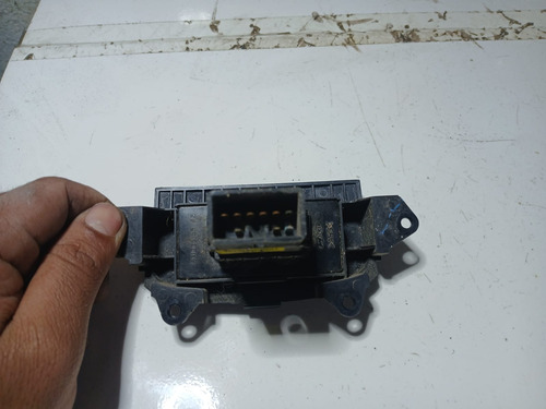 Botão Pisca Alerta Kia Cerato 2011 Original Preto (usado) Preto - Imagem 4