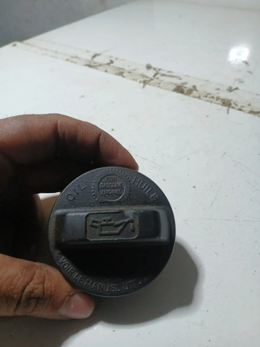 Tampa Óleo Motor Honda Fit 2004/2007 (usado) Preto