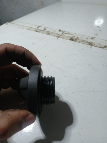 Tampa Óleo Motor Honda Fit 2004/2007 (usado) Preto - Imagem 5