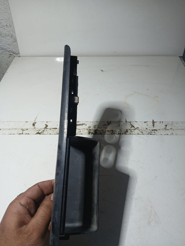 Moldura Botao Vidro Eletrico Esquerdo Polo 2003 A 2012 Usado - Imagem 7