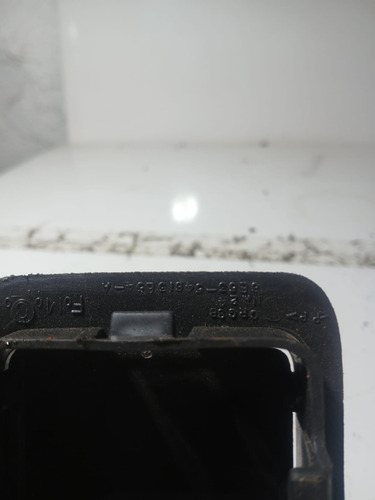 Tampa Encaixe Cadeirinha Banco Traseiro Ford Fusion 2011 - Imagem 4