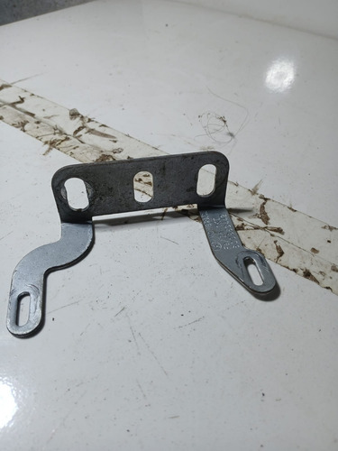 Suporte Fixação Traseiro Console Central Polo 6q0863442 Usad - Imagem 3