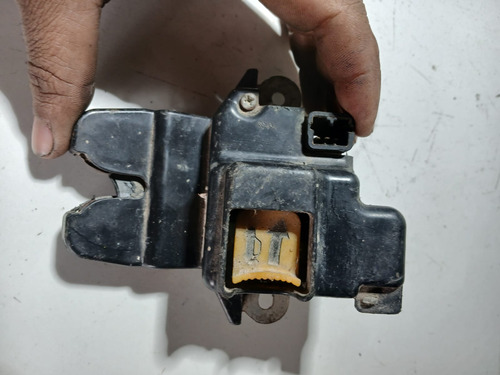 Fechadura Tranca Tampa Traseira Kia Cerato 2009 A 2012 - Imagem 2