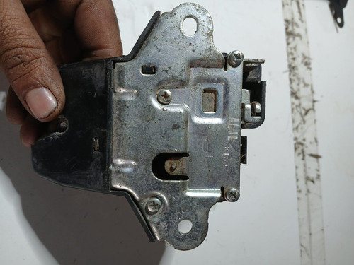 Fechadura Tranca Tampa Traseira Kia Cerato 2009 A 2012 - Imagem 6