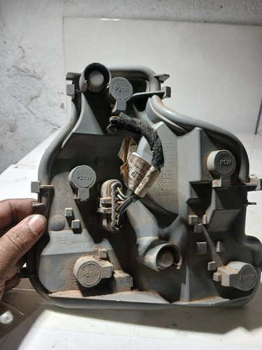 Circuito Soquete Lanterna Traseira Esquerda Vectra Sedan2009 Esquerdo/motorista Bege - Imagem 5