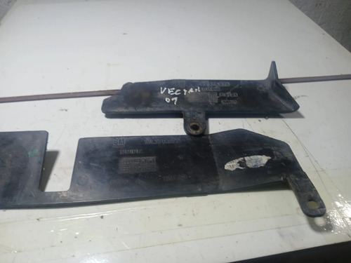 Defletores Laterais Direito Eo Superio Radiador Vectra 06/11