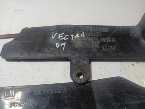 Defletores Laterais Direito Eo Superio Radiador Vectra 06/11 - Imagem 3