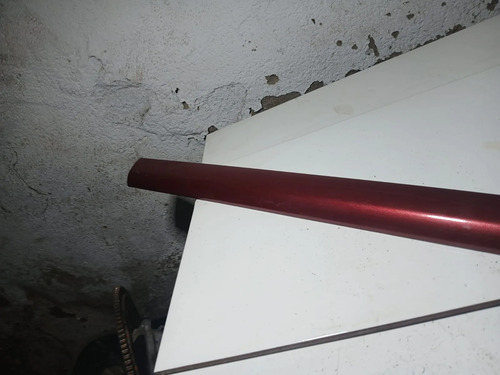 Friso Externo Porta Dianteira Direita Chery Face 2012 Usado Vermelho - Imagem 4