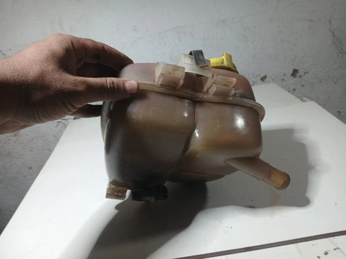 Reservatorio Agua Radiador Gm Vectra 2006 A 2012 Usado - Imagem 2